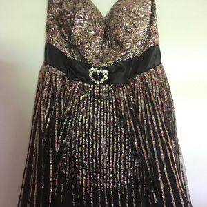 Terani  Couture Sparkly Prom/Cocktail Dress